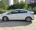 Белый Шевроле Вольт, объемом двигателя 1.49 л и пробегом 82 тыс. км за 18200 $, фото 8 на Automoto.ua