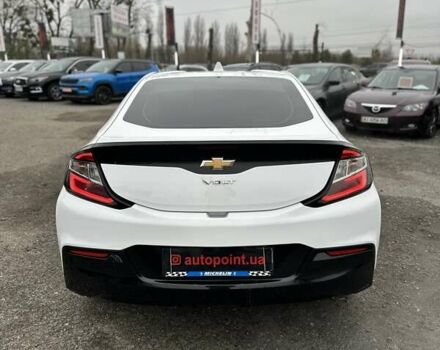 Белый Шевроле Вольт, объемом двигателя 1.49 л и пробегом 95 тыс. км за 18400 $, фото 12 на Automoto.ua