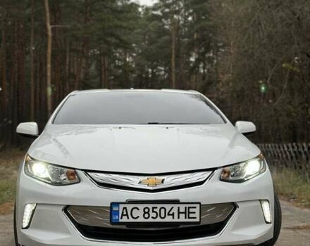 Белый Шевроле Вольт, объемом двигателя 1.5 л и пробегом 144 тыс. км за 14999 $, фото 3 на Automoto.ua