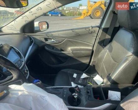 Белый Шевроле Вольт, объемом двигателя 1.49 л и пробегом 218 тыс. км за 13500 $, фото 21 на Automoto.ua