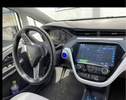 Белый Шевроле Вольт, объемом двигателя 0 л и пробегом 65 тыс. км за 14300 $, фото 5 на Automoto.ua