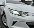 Белый Шевроле Вольт, объемом двигателя 1.49 л и пробегом 95 тыс. км за 18400 $, фото 1 на Automoto.ua
