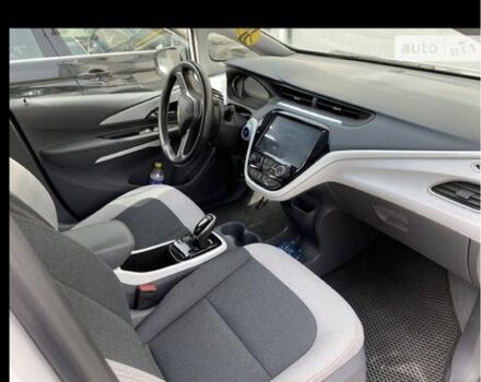 Белый Шевроле Вольт, объемом двигателя 0 л и пробегом 65 тыс. км за 14300 $, фото 6 на Automoto.ua