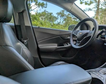 Белый Шевроле Вольт, объемом двигателя 1.5 л и пробегом 65 тыс. км за 11000 $, фото 9 на Automoto.ua