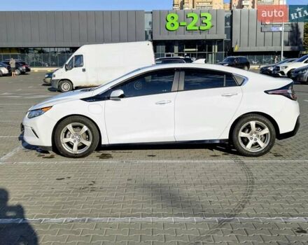 Белый Шевроле Вольт, объемом двигателя 1.49 л и пробегом 106 тыс. км за 16500 $, фото 1 на Automoto.ua