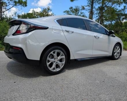 Белый Шевроле Вольт, объемом двигателя 1.5 л и пробегом 65 тыс. км за 11000 $, фото 6 на Automoto.ua