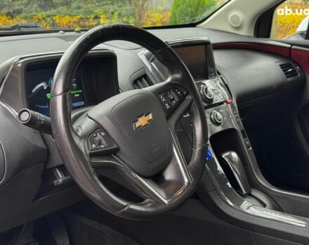 Белый Шевроле Вольт, объемом двигателя 1.4 л и пробегом 171 тыс. км за 10690 $, фото 14 на Automoto.ua