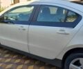 Белый Шевроле Вольт, объемом двигателя 1 л и пробегом 184 тыс. км за 10000 $, фото 2 на Automoto.ua