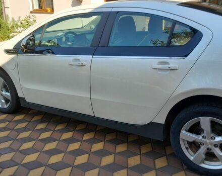 Белый Шевроле Вольт, объемом двигателя 1.4 л и пробегом 184 тыс. км за 10000 $, фото 13 на Automoto.ua