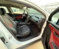 Белый Шевроле Вольт, объемом двигателя 1.4 л и пробегом 90 тыс. км за 10700 $, фото 7 на Automoto.ua
