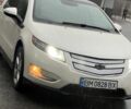 Белый Шевроле Вольт, объемом двигателя 1.4 л и пробегом 210 тыс. км за 12300 $, фото 1 на Automoto.ua