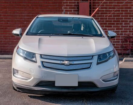 Шевроле Вольт 2014 в Виннице на Automoto.ua Белый Шевроле Вольт, объемом двигателя 1.4 л и пробегом 86 тыс. км за 6400 $, фото 1 на Automoto.ua