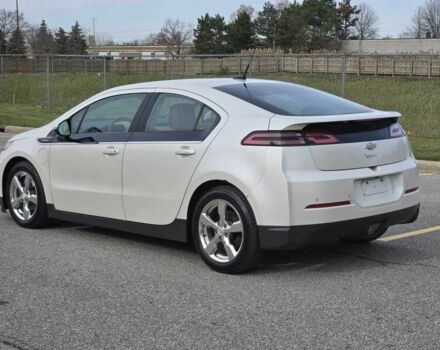 Білий Шевроле Вольт, об'ємом двигуна 1.4 л та пробігом 85 тис. км за 3000 $, фото 4 на Automoto.ua