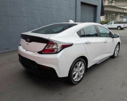 Белый Шевроле Вольт, объемом двигателя 0 л и пробегом 59 тыс. км за 12000 $, фото 4 на Automoto.ua