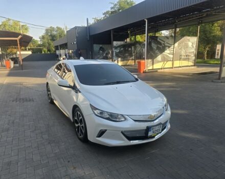 Белый Шевроле Вольт, объемом двигателя 1.5 л и пробегом 83 тыс. км за 18000 $, фото 1 на Automoto.ua