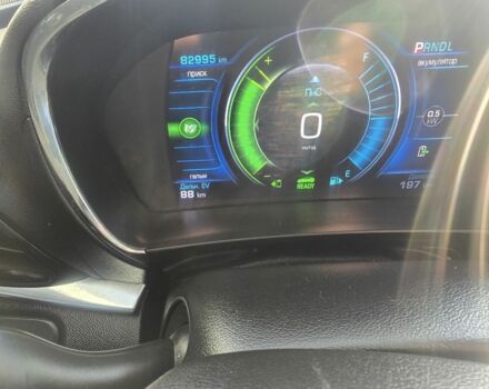 Белый Шевроле Вольт, объемом двигателя 1.5 л и пробегом 83 тыс. км за 18000 $, фото 7 на Automoto.ua