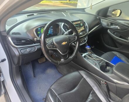 Белый Шевроле Вольт, объемом двигателя 1.5 л и пробегом 83 тыс. км за 18000 $, фото 6 на Automoto.ua