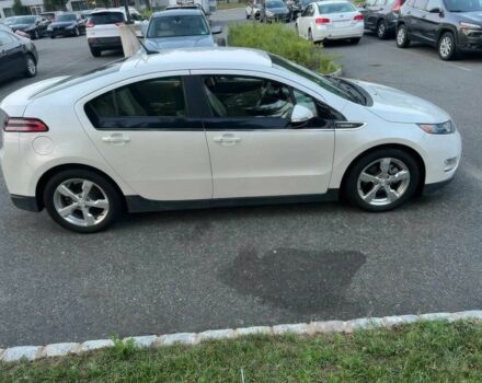 Белый Шевроле Вольт, объемом двигателя 1.4 л и пробегом 81 тыс. км за 1900 $, фото 3 на Automoto.ua