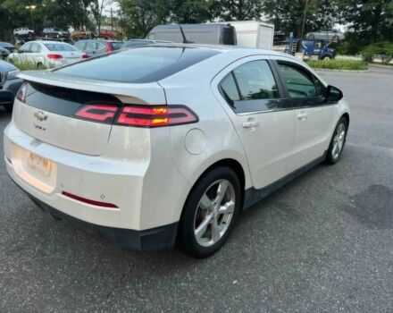 Белый Шевроле Вольт, объемом двигателя 1.4 л и пробегом 81 тыс. км за 1900 $, фото 4 на Automoto.ua