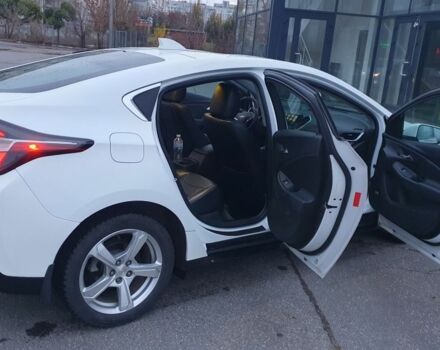 Білий Шевроле Вольт, об'ємом двигуна 1.5 л та пробігом 93 тис. км за 15300 $, фото 11 на Automoto.ua