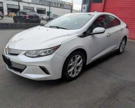 Белый Шевроле Вольт, объемом двигателя 1.5 л и пробегом 62 тыс. км за 3800 $, фото 2 на Automoto.ua