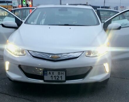 Білий Шевроле Вольт, об'ємом двигуна 1.5 л та пробігом 93 тис. км за 15300 $, фото 1 на Automoto.ua