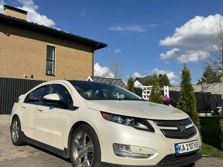 Шевроле Вольт 2012 в Киеве на Automoto.ua Белый Шевроле Вольт, объемом двигателя 1.4 л и пробегом 182 тыс. км за 10150 $, фото 1 на Automoto.ua