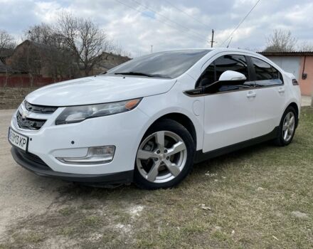 Белый Шевроле Вольт, объемом двигателя 1.4 л и пробегом 130 тыс. км за 7100 $, фото 1 на Automoto.ua