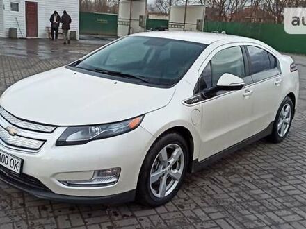Шевроле Вольт 2013 в Одессе на Automoto.ua Белый Шевроле Вольт, объемом двигателя 1.4 л и пробегом 130 тыс. км за 12300 $, фото 1 на Automoto.ua