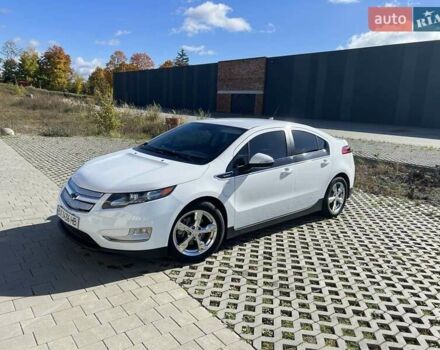 Шевроле Вольт 2013 в Хмельницком на Automoto.ua Белый Шевроле Вольт, объемом двигателя 1.4 л и пробегом 190 тыс. км за 13000 $, фото 1 на Automoto.ua