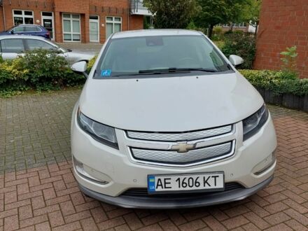 Шевроле Вольт 2014 у Дніпро (Дніпропетровську) на Automoto.ua Білий Шевроле Вольт, об'ємом двигуна 0 л та пробігом 178 тис. км за 10500 $, фото 1 на Automoto.ua