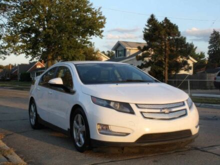 Білий Шевроле Вольт, об'ємом двигуна 1.4 л та пробігом 86 тис. км за 2300 $, фото 1 на Automoto.ua