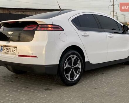 Білий Шевроле Вольт, об'ємом двигуна 1.4 л та пробігом 200 тис. км за 11999 $, фото 1 на Automoto.ua