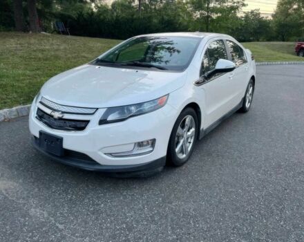 Білий Шевроле Вольт, об'ємом двигуна 1.4 л та пробігом 88 тис. км за 10000 $, фото 1 на Automoto.ua