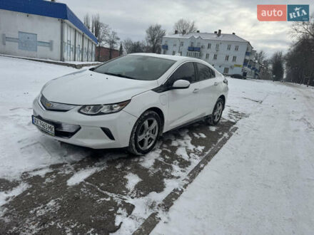 Белый Шевроле Вольт, объемом двигателя 1.5 л и пробегом 207 тыс. км за 12999 $, фото 1 на Automoto.ua