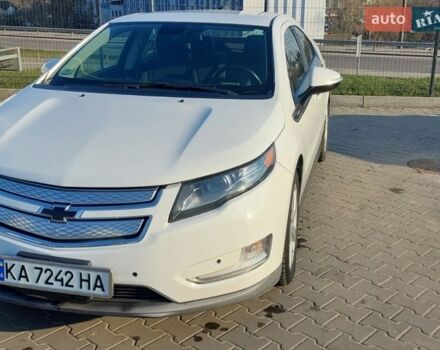 Белый Шевроле Вольт, объемом двигателя 1.4 л и пробегом 207 тыс. км за 9500 $, фото 1 на Automoto.ua