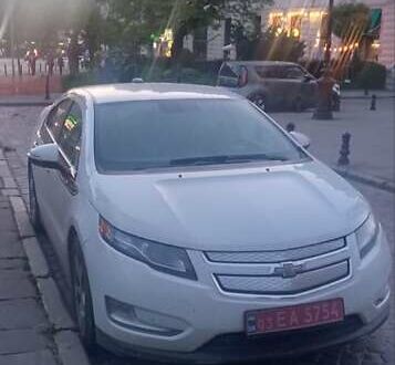 Шевроле Вольт 2015 в Львове на Automoto.ua Белый Шевроле Вольт, объемом двигателя 1.4 л и пробегом 261 тыс. км за 10900 $, фото 1 на Automoto.ua