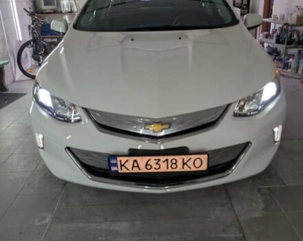 Білий Шевроле Вольт, об'ємом двигуна 0 л та пробігом 137 тис. км за 13500 $, фото 1 на Automoto.ua