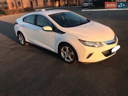 Белый Шевроле Вольт, объемом двигателя 1.5 л и пробегом 42 тыс. км за 19000 $, фото 1 на Automoto.ua