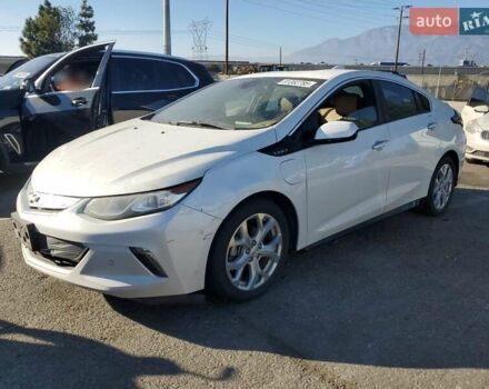 Белый Шевроле Вольт, объемом двигателя 1.4 л и пробегом 133 тыс. км за 3000 $, фото 1 на Automoto.ua