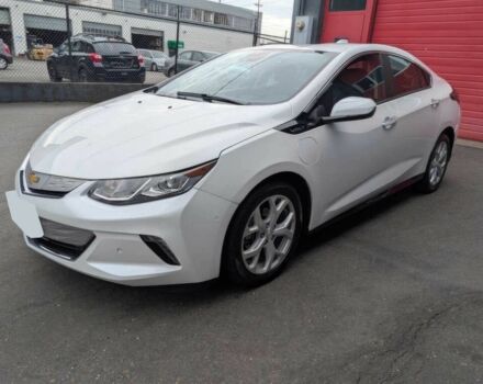 Белый Шевроле Вольт, объемом двигателя 0 л и пробегом 59 тыс. км за 12000 $, фото 1 на Automoto.ua