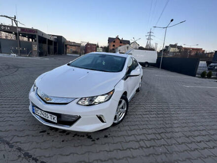 Шевроле Вольт 2017 у Львові на Automoto.ua Білий Шевроле Вольт, об'ємом двигуна 1.49 л та пробігом 83 тис. км за 16200 $, фото 1 на Automoto.ua