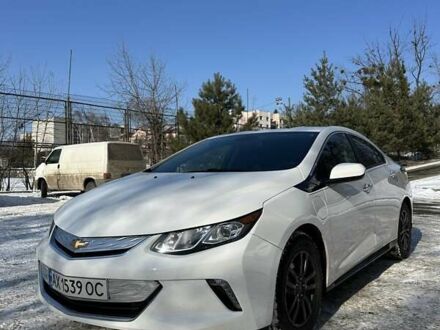 Шевроле Вольт 2017 в Киеве на Automoto.ua Белый Шевроле Вольт, объемом двигателя 1.49 л и пробегом 101 тыс. км за 17400 $, фото 1 на Automoto.ua