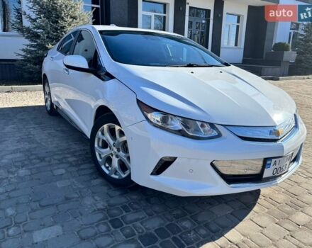 Белый Шевроле Вольт, объемом двигателя 1.49 л и пробегом 142 тыс. км за 14200 $, фото 1 на Automoto.ua