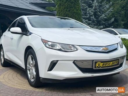Шевроле Вольт 2018 в Львове на Automoto.ua Белый Шевроле Вольт, объемом двигателя 1.5 л и пробегом 135 тыс. км за 15800 $, фото 1 на Automoto.ua