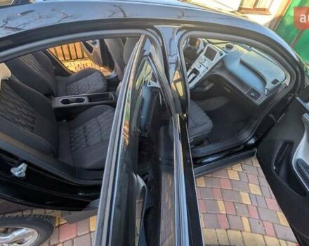 Черный Шевроле Вольт, объемом двигателя 1.4 л и пробегом 199 тыс. км за 9500 $, фото 19 на Automoto.ua