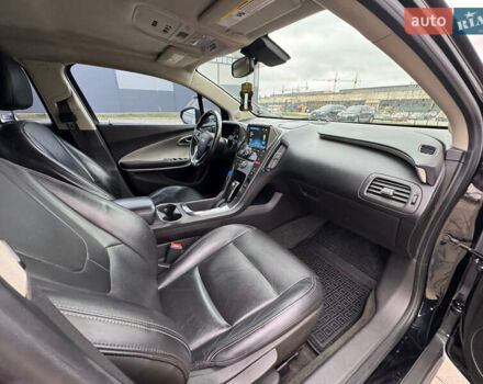 Черный Шевроле Вольт, объемом двигателя 1.4 л и пробегом 160 тыс. км за 10900 $, фото 26 на Automoto.ua