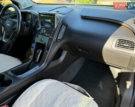 Черный Шевроле Вольт, объемом двигателя 0 л и пробегом 256 тыс. км за 8700 $, фото 59 на Automoto.ua