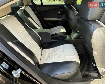 Черный Шевроле Вольт, объемом двигателя 0 л и пробегом 256 тыс. км за 8700 $, фото 52 на Automoto.ua