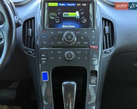 Черный Шевроле Вольт, объемом двигателя 0 л и пробегом 256 тыс. км за 8700 $, фото 68 на Automoto.ua